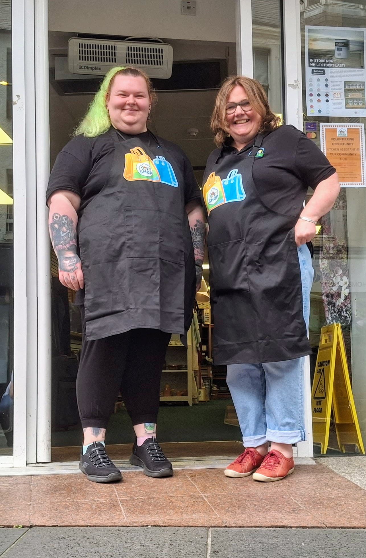 C SHOP - Sam & Sarah new pinnies